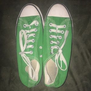 Like new converse all stars
